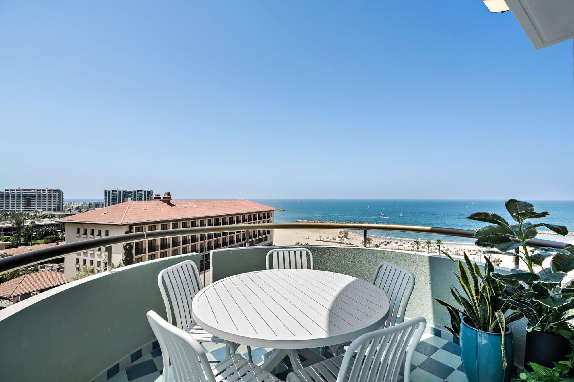 Sunsets Paradise 2Br With Parking By Beachfront Stay Herzelia Kültér fotó